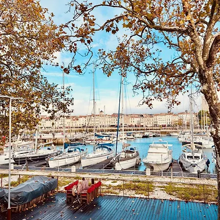 Vue Sur Port De Et Place De Parking Apartment *