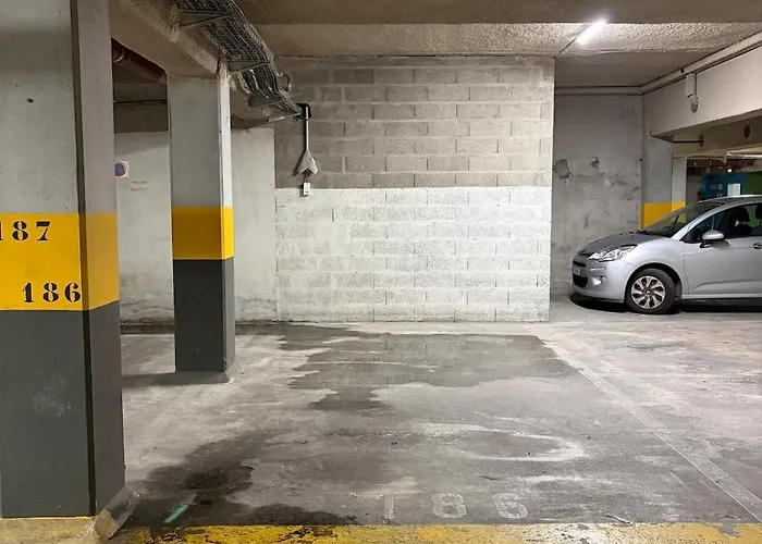 Vue Sur Port De Et Place De Parking Apartamento *